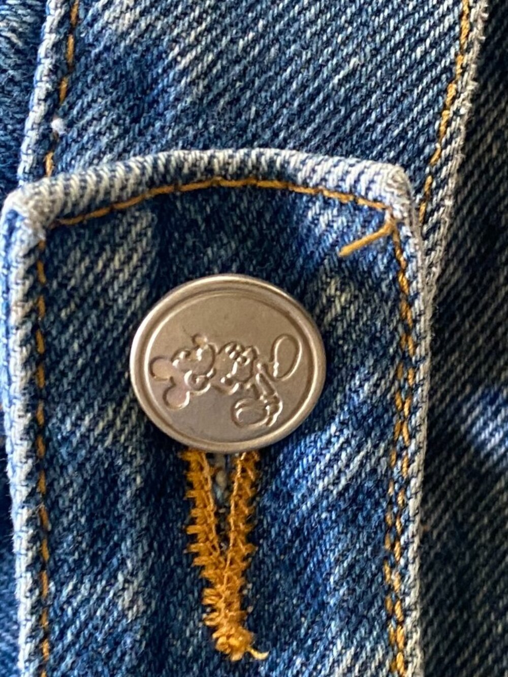 Vintage 90s Disney Store Mickey & Friends Embroidered Denim Jacket Med Wash - Picture 6 of 9